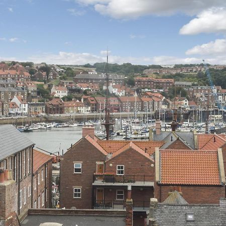 Coast Apartment Whitby Eksteriør billede