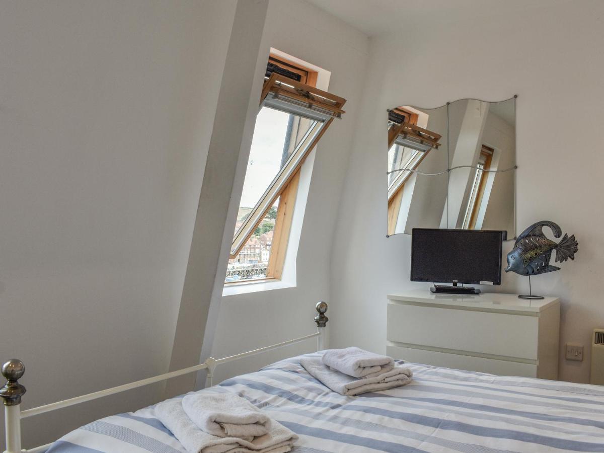 Coast Apartment Whitby Eksteriør billede